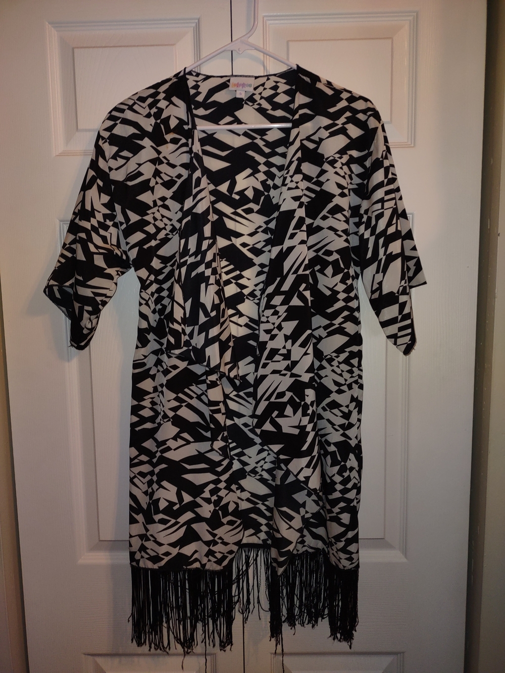 LuLaRoe Black and White Geometric Kimono with Fringe